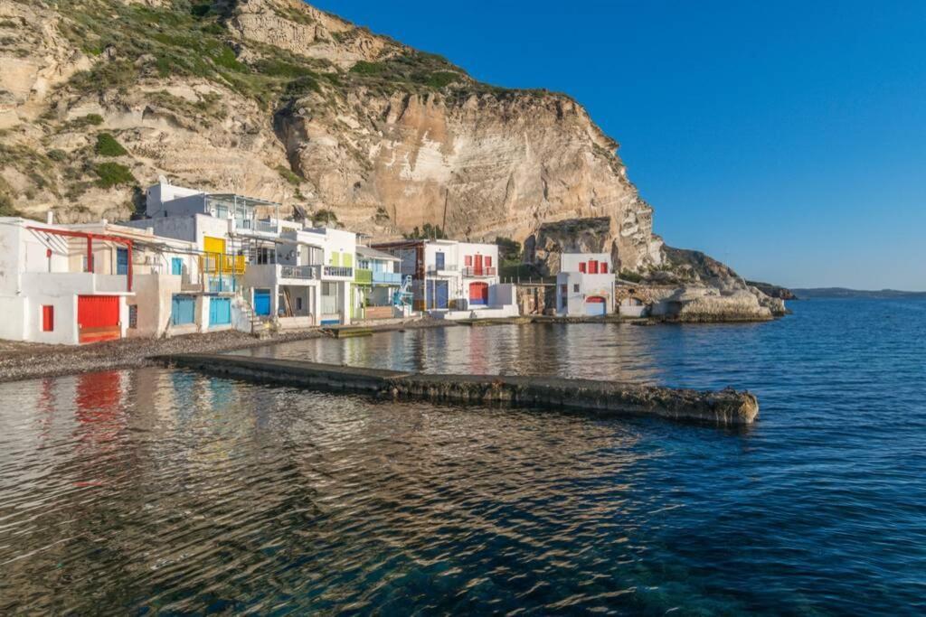 Capetan Nikolas-Boat House Klima  Exterior photo